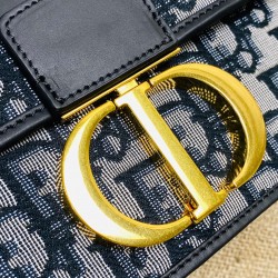 CHRİSTİAN DİOR 30 MONTAİGNE BAG