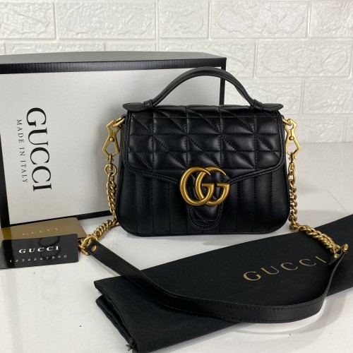 GUCCİ GG MARMONT MATELASSE TOP HANDLE BAG MİNİ SİYAH