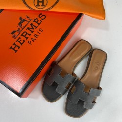 HERMES ORAN SANDALS EPSON HAKİKİ DERİ BAYAN TERLİK TAŞ GRİ