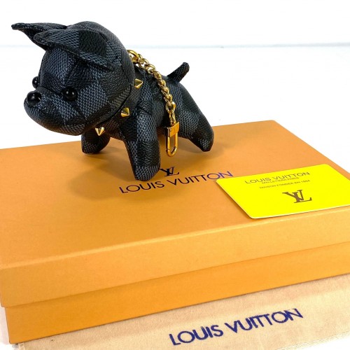 LOUİS VUİTTON DOG CHARM KEYCHAİN DAMİER GRAPHİTE İTHAL ÇANTA SÜSÜ VE AKSESUAR 