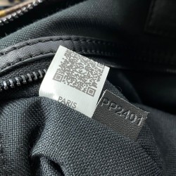  LOUİS VUİTTON KEEPALL TRİANGLE BANDOULİER MONOGRAM TUFFETAGE 50