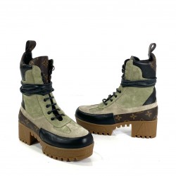 LOUİS VUİTTON LAUREATE PLATFORM DESERT BOOT SU YEŞİLİ/BEJ