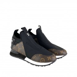 LOUİS VUİTTON RUN AWAY SLİP ON SNEAKER LOUİS VUİTTON RUN AWAY SLİP ON SNEAKER