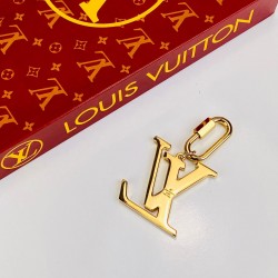 LOUİS VUİTTON LV MULTİCOLOR BAG CHARM AND KEY HOLDER ANAHTARLIK VE ÇANTA SÜSÜ