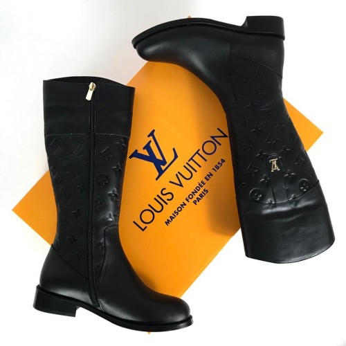 LOUİS VUİTTON EMPREİNTE RİDİNG HİGH BOOTS HAKİKİ DERİ BAYAN UZUN ÇİZME SİYAH