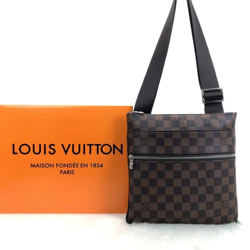 LOUİS VUİTTON VALMY POCHETTE HAKİKİ DERİ