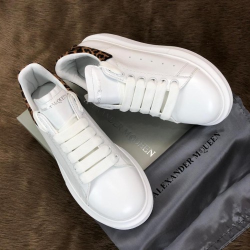 ALEXANDER MCQUEEN HAKİKİ DERİ BAYAN SNEAKER BEYAZ-LEOPAR
