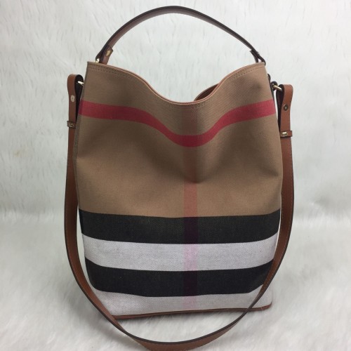 BURBERRY HOBO TABA